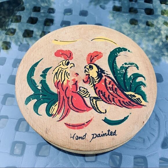 Vintage Wood Hamburger press/hand painted - Picture 1 of 4